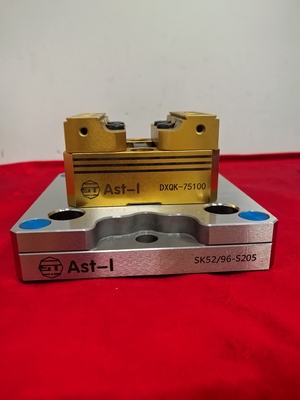 SK9652-S205 Fijación de sujeción de punto cero para mecanizado CNC de 3 ejes/4 ejes/5 ejes, material de acero, con posicionamiento repetible de 0,005 mm