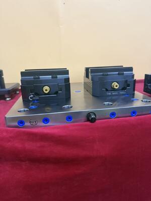 Accesorios de trabajo CNC de acero endurecido ajustable de varios ejes para sujetar piezas de trabajo
