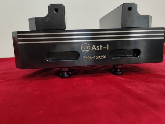 Tornillo autocentrante de precisión 16Kg Tornillo de máquina de 5 ejes 150250