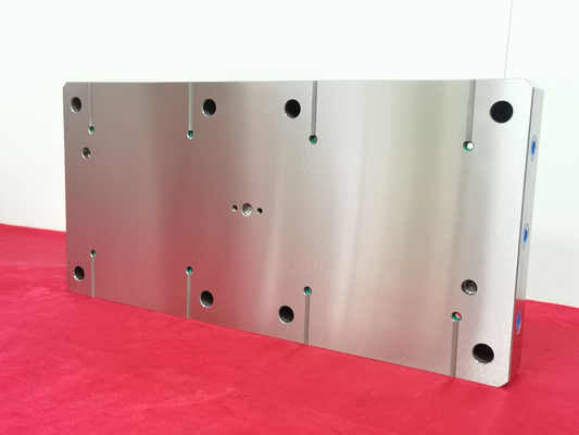 Accesorios del alumbrado de AXIS con 3/4/5 ayuda del CNC AXIS - OEM 208*106*25m m disponibles