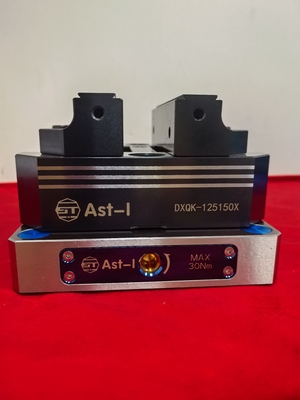 SK9652-S205 Fijación de sujeción de punto cero para mecanizado CNC de 3 ejes/4 ejes/5 ejes, material de acero, con posicionamiento repetible de 0,005 mm