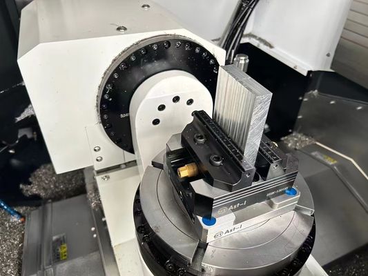 Axis Lighting Fixtures 18KN Locking Force 1-5years Lifespan for Commercial and Industrial Lighting