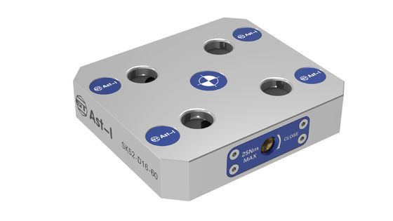 La fresadora CNC de acero duro sujeta con abrazaderas la fuerza de bloqueo de 2.0Kg 18KN