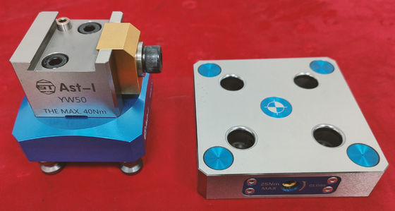 Tornillo de banco de 5 ejes manual de acero de precisión flexible con accesorio de cola de milano grande